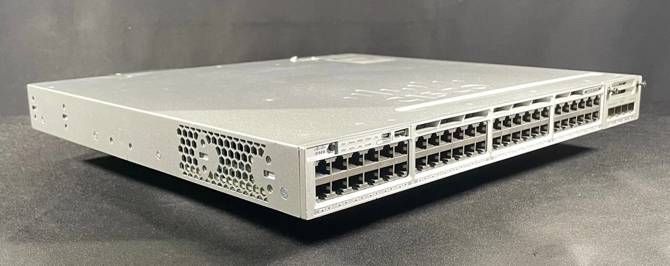 Cisco WS-C3850-48F-L 48 Port PoE+ Gigabit Switch w/ C3850-NM-2-10G -Fast Ship - Image 2 of 4