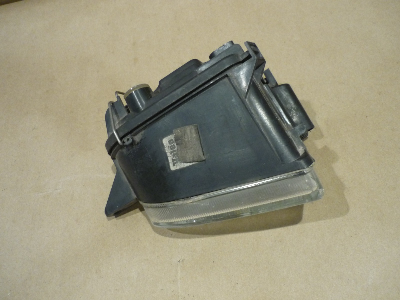 Ferrari 550 - RH Fog Light With Cracked Lens - P/N 168229