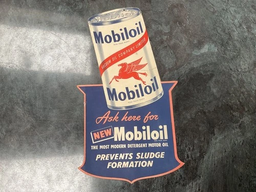 New ListingOriginal Vintage Mobiloil Vacuum Motor Oil Gas Shop Advertising not Enamel Sign