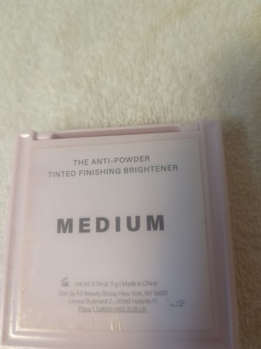 Mally The Anti Powder Tinted Finishing Brightener Medium .39 oz No Box - Picture 4 of 5