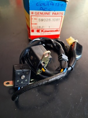PICK UP KAWASAKI GPX750R IMPULSGENERATOR ORIGINAL NEU
