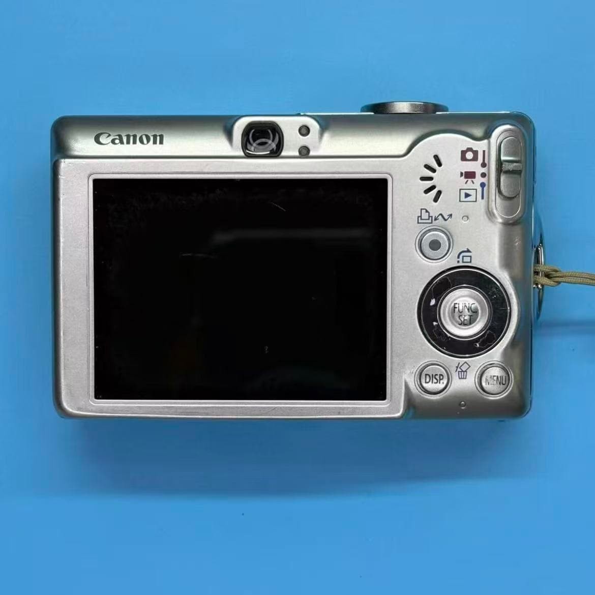 Canon IXUS 60 Digital Camera W/SD Card Charger Good Condition