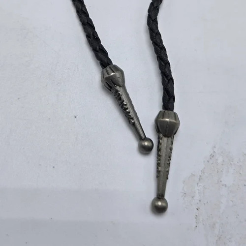 Moderne Westernkleidung silberfarbene klassische Kreis Bolo Lariat Krawatte Herren Accessoires - Bild 3 von 4