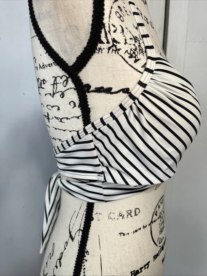 Victoria's Secret Bikini Top Swim Suit Wrap Halter Light Padding Striped - 36C - Image 4 of 4