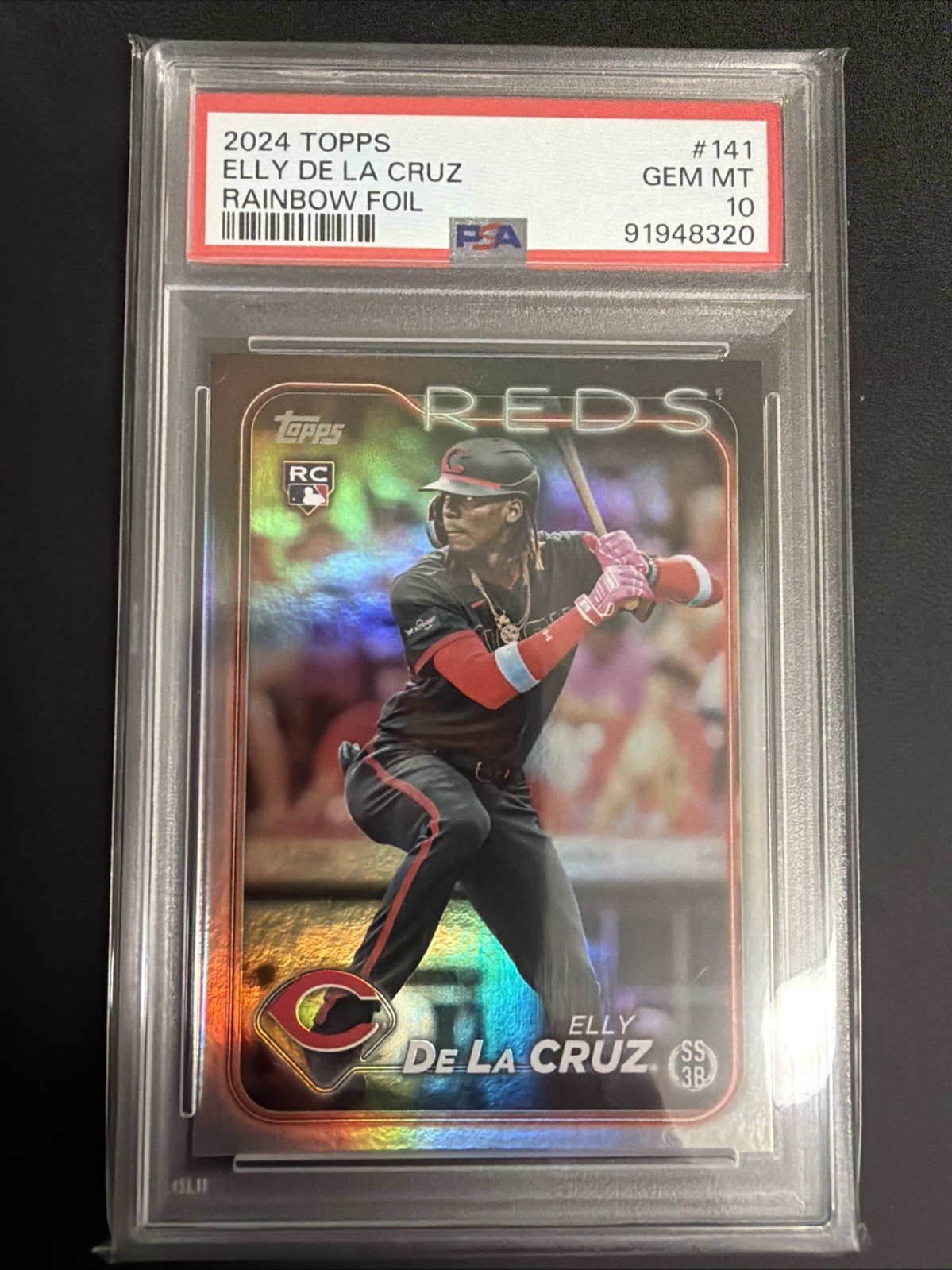 2024 Topps Series 1 - Elly De La Cruz #141 Rainbow Foil (RC) PSA 10