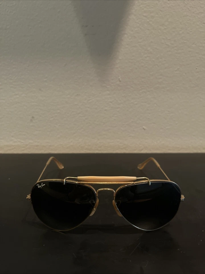 Gafas de sol Ray-Ban Aviator vintage con marco dorado, lentes verdes G-15 Foto 2 de 4