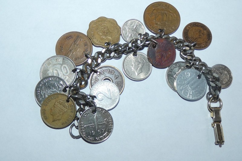 1866 U.S.A. Indian Head Penny 16 Coins 15  Foreign Coin Bracelet Vintage/Antique