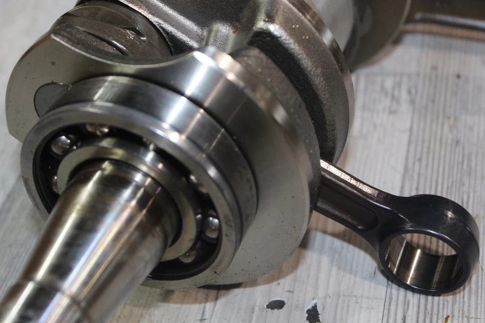 Ski-Doo Grand Touring 550f 2012 motor deportivo cigüeñal cigüeñal Foto 3 de 4