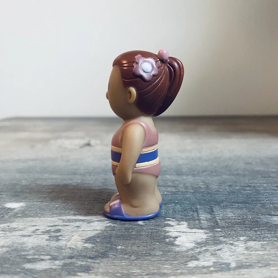 Figura Niña Mesa de Actividades Agua Arena Fiesta Cruise Foto 3 de 4