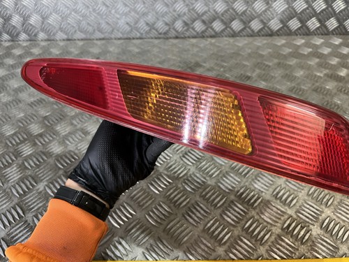 2003-10 Alfa Romeo GT Nearside Passenger Rear Light 60681559 - Picture 5 of 14