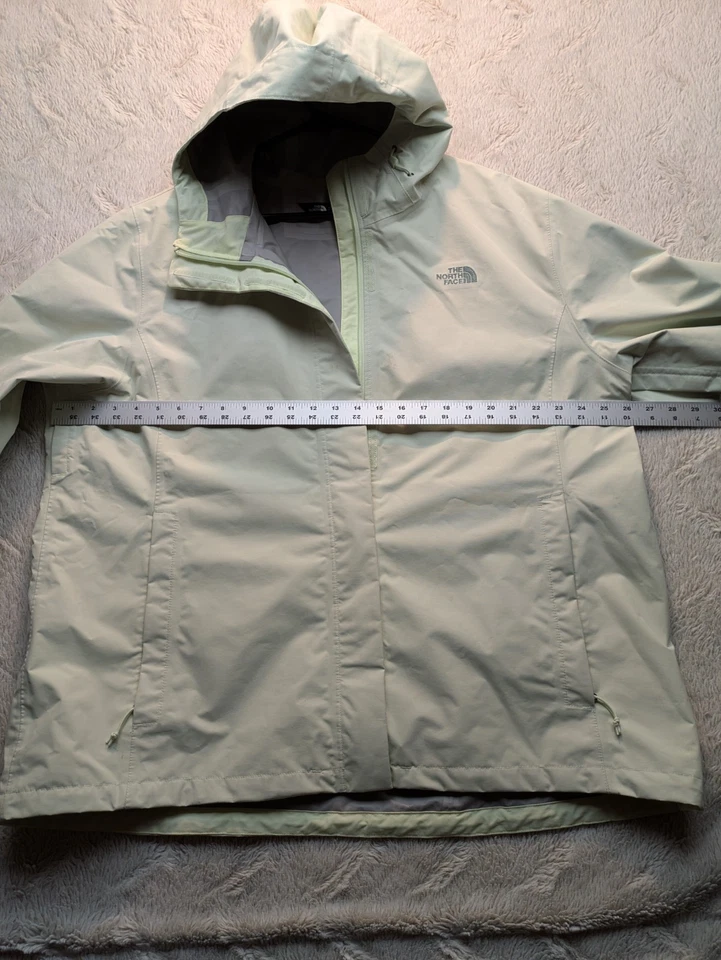 Chaqueta de lluvia impermeable caqui XXL para mujer The North Face con capucha al aire libre excelente Foto 3 de 4