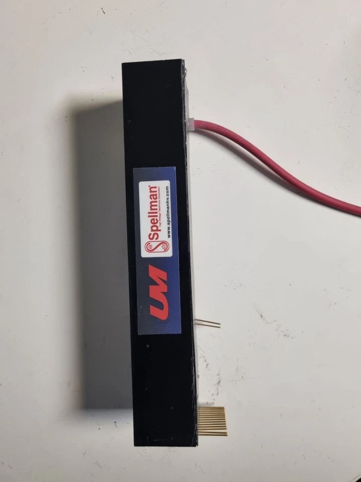 Fuente de alimentación de alto voltaje Spellman Positive 30kV UM30P30 Foto 3 de 3