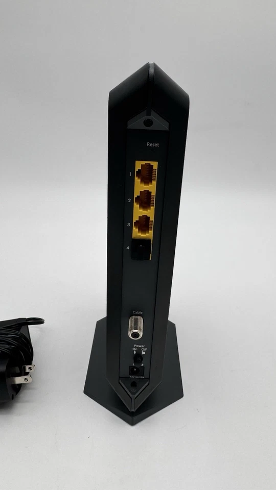 NETGEAR Nighthawk CM1200-100NAS DOCSIS 3.1 Cable Modem - Image 3 of 4