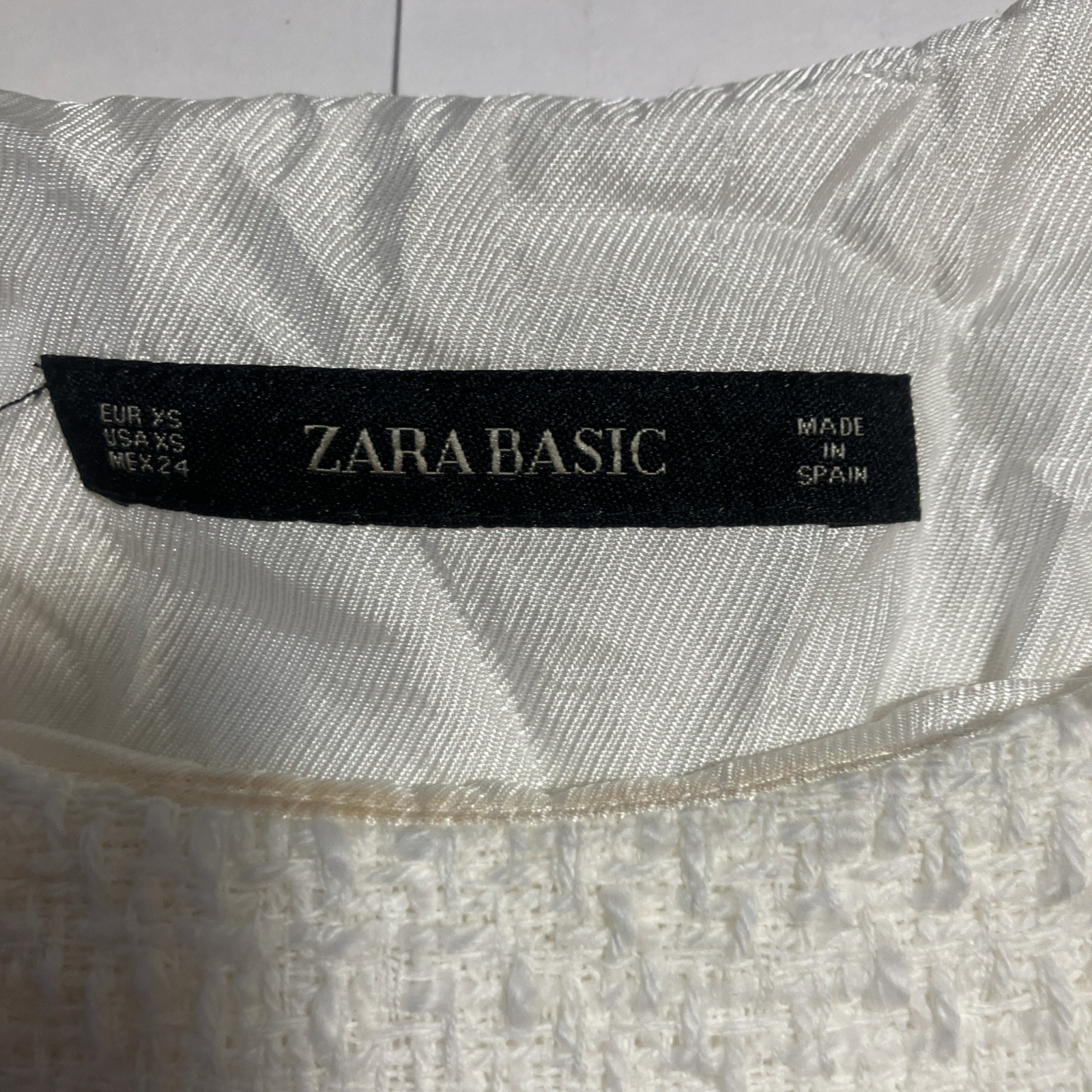 Zara Basic Extra Small White Knitted Crocheted Sh… - image 4