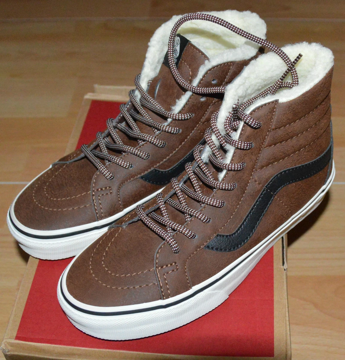 Vans Sk8 hi Reissue women s hi tops VZAOEU2 VZAOEU1 winter fur lined