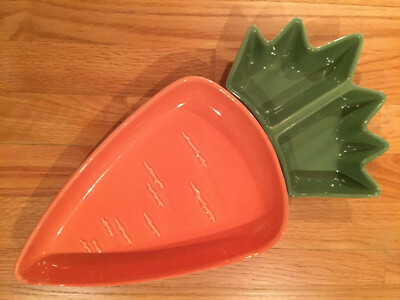 Boston Warehouse Divided Carrot Shaped 2-pc (3 compartment) Chip & Dip Set ~ VTG