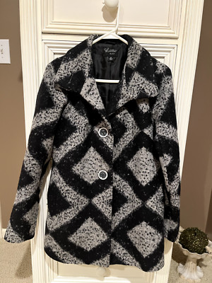 Women's Trendy Black and white XS winter coat by Latte Black