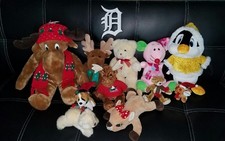 LOT OF 5 lbs Christmas XMAS STUFFED PLUSH ANIMALS 11 BEARS MOOSE DOG