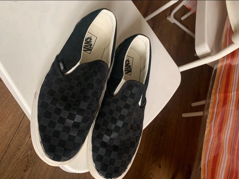 Zapatos Vans negros a cuadros