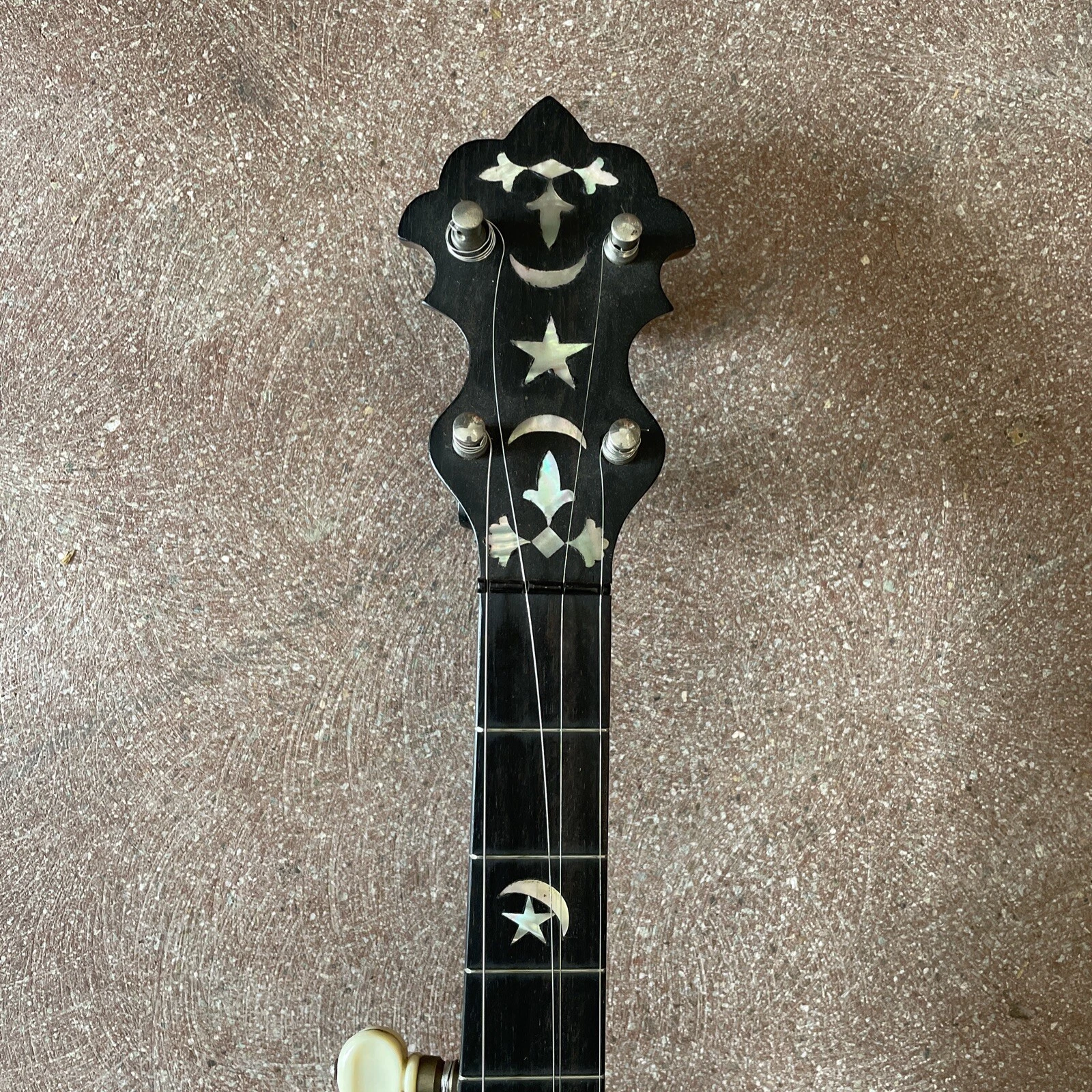 Picture 2 of 24