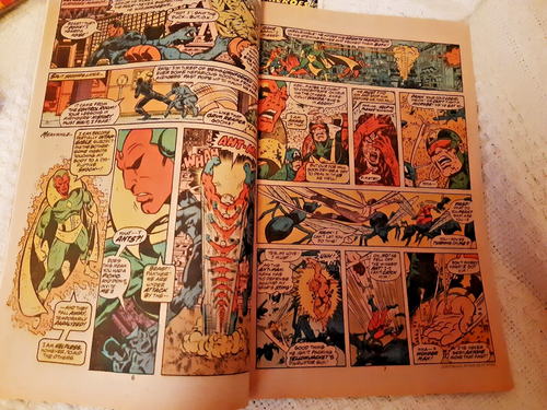 The Avengers # 160 & 161 Ant Man ULTRON Perez & Shooter - Picture 2 of 3