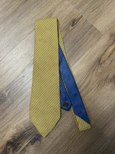 VTG Tommy Hilfiger Men's Tie Classic Gold/Blue Italian Silk Made in USA 56"