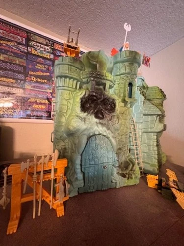 Castle Grayskull 99% Complete Vintage He-Man/Mattel Masters of the Universe 1982