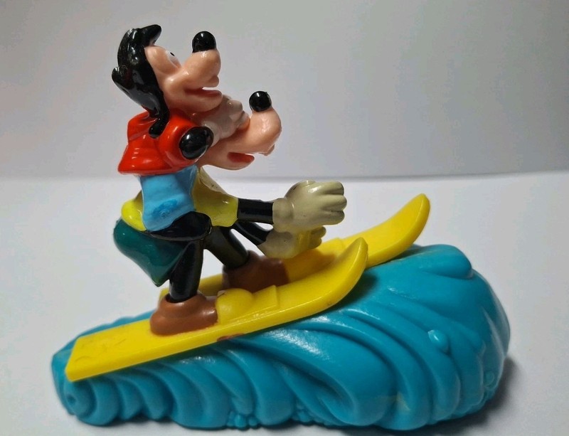 BURGER KING GOOFY AND MAXS ADVENTURE Water Skiing Max and Goofy 1995 Vintage 1