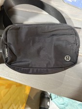 Lululemon Everywhere Womens Belt Bag - Black ...