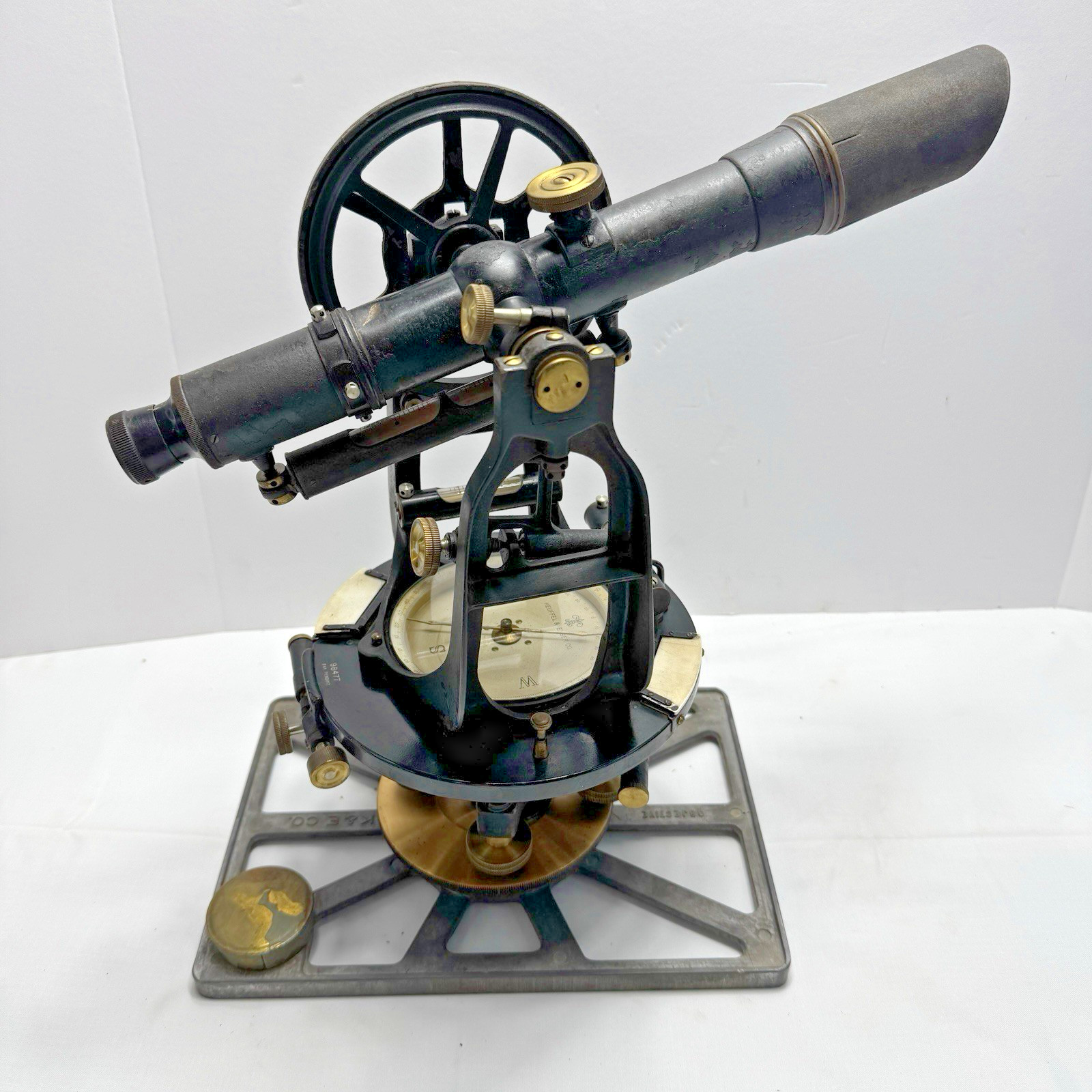 K&E Keuffel & Esser Paragon Engineers Transit Theodolite 5060 w Vertical Circle