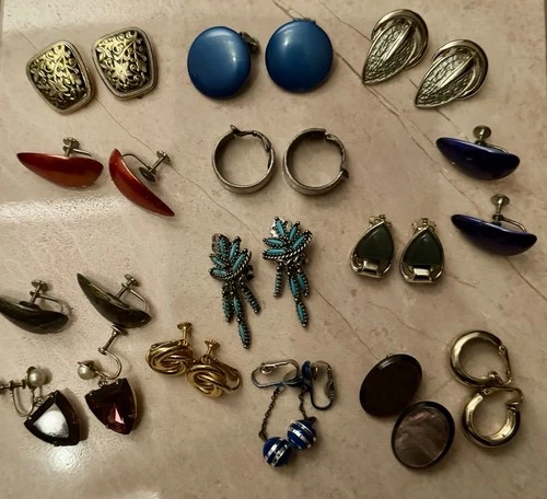 Vintage Mixed Costume Jewelry Earrings Collection (14) Pairs Clip & Screw-On