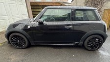 Mini Cooper D R56 2012 Sports Pack Chilli Pack looks like JCW.