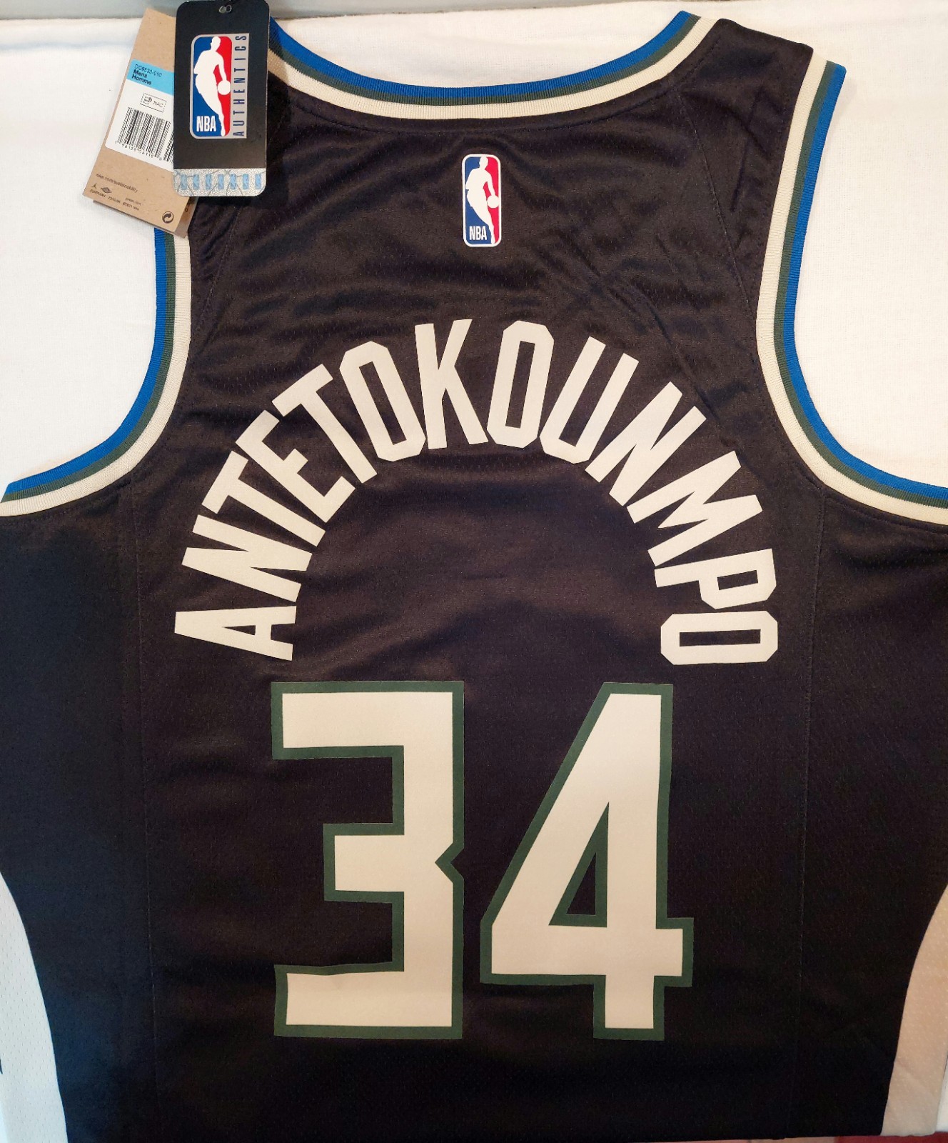 Maillot NBA Bucks Giannis Antetokounmpo en taille M coloris vert iconique