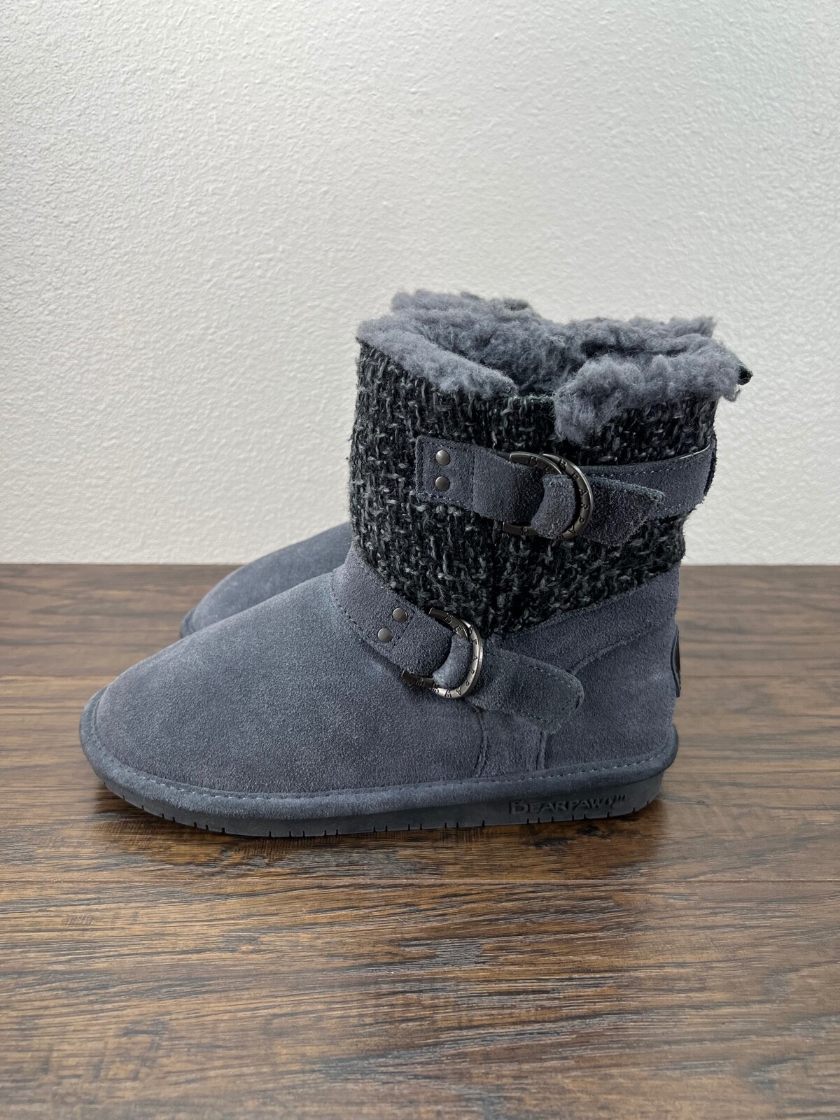 Winter Knit Boots Size 