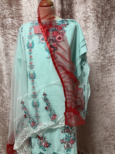 Beautiful Mint Green Silky Crepe Material Embroidered Shalvaar Kameez With Red D - Bild 3 von 4