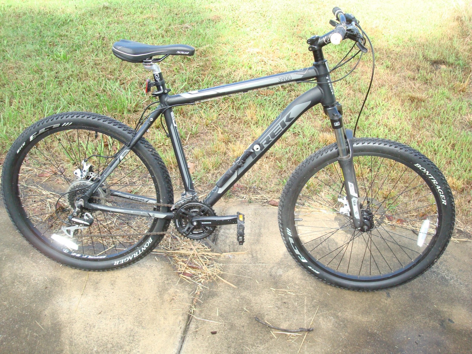 2012 Trek 3900 Disc 19.5" Hardtail Mountain Bike Matte Black/Silver No