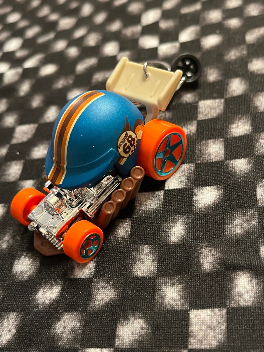 Hot Wheels Custom Keychain - Head Gasket - Helmet Fantasy Car