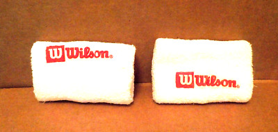 Pair of 2 Super Clean 4.25'' WILSON White Wrisbands Moisture Absorbing Red Logo