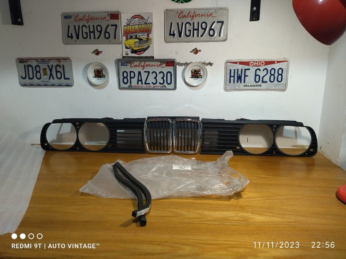 BMW E30 Early Model Full NOS Front Grill Set 3 Series Sedan