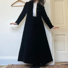 SUPER ULTRA RARE VINTAGE: junior accent 1960’s formal gown + coat set