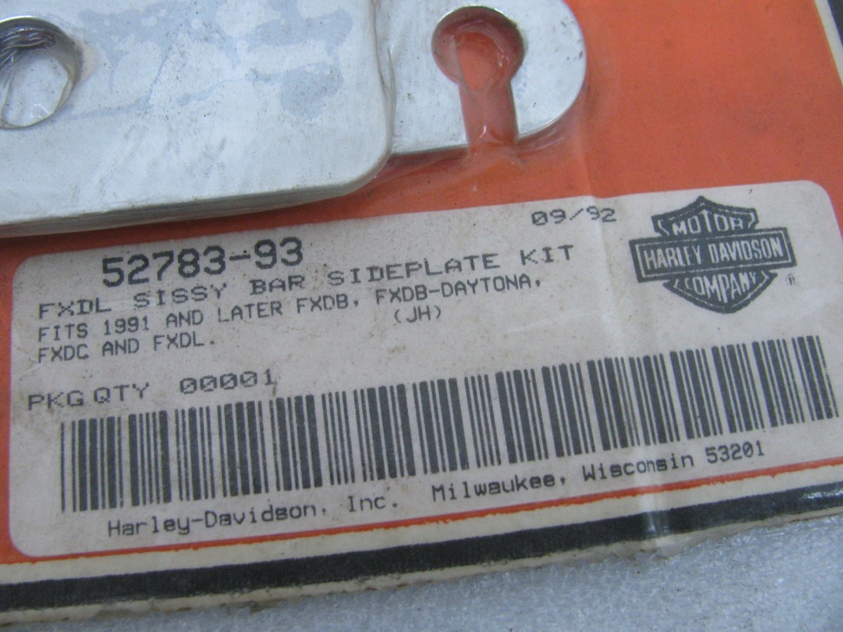 NOS Harley Davidson Sissybar Backrest Sideplates 52783-93 FXDL