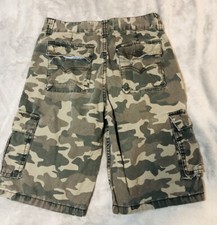 Boys Levi's Camo Cargo Shorts Size 12 Regular 26 Waist 10.5 Inseam White Tag