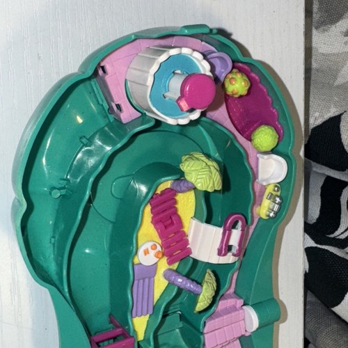 95 Blue Bird Polly Pocket Lazy River piscina verde guscio di vongole compatto solo mancante - Foto 6 di 12
