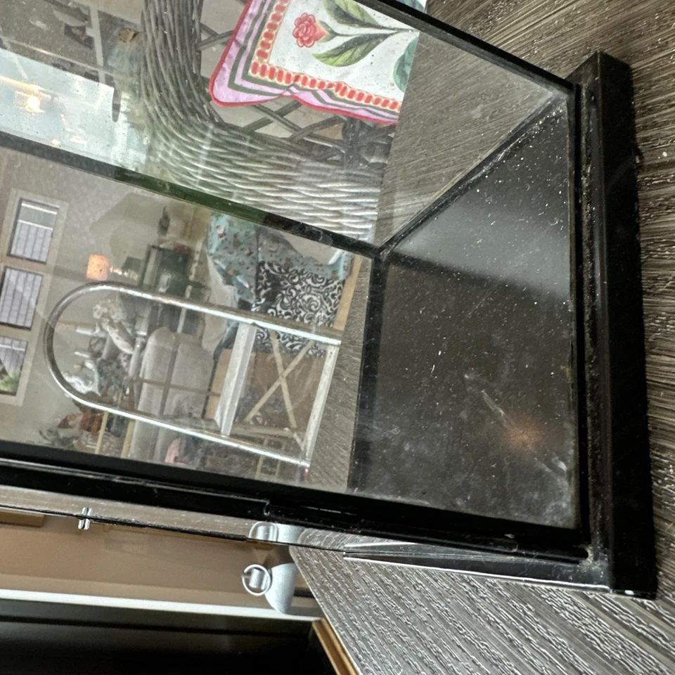 Linterna negra Threshold Foto 4 de 4