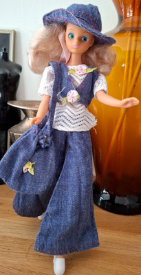 Vintage Mary Quant _ orig. DAISY blonde in CHUM UP outfit & clogs 1970's _ HTF