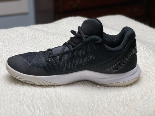 kyrie flytrap white silver