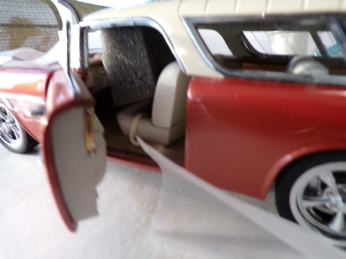1/24 Scale Danbury Mint 1954 Corvette Nomad Custom Limited - Picture 8 of 8