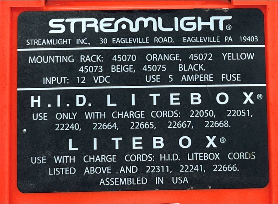 BASE De Carga Para Lámpara STREAMLIGHT 45070 Litebox Sin Cable - Imagen 3 de 4