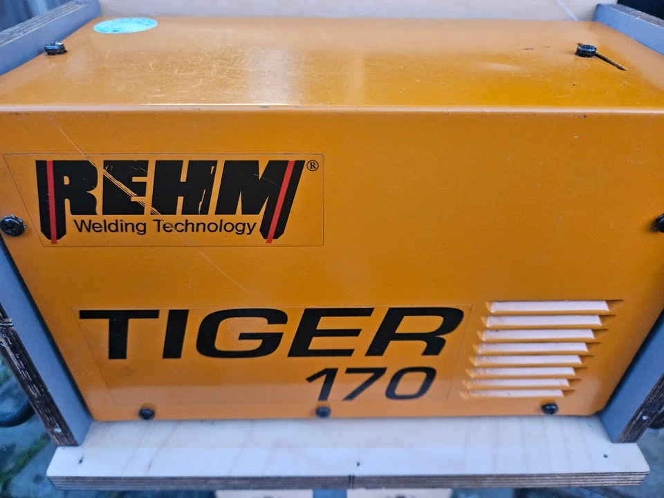 Rehm Tiger 170 DC WIG Schweißgerät 4 Meter Schlauchpaket Kayser Druckminderer Z7 - Bild 3 von 4