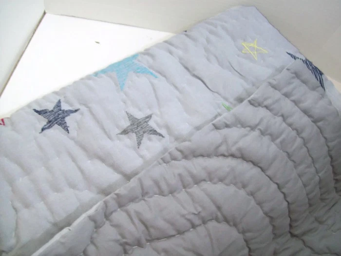 Pottery Barn Kids Gray Camden Star Cotton Twin Quilt New - Image 4 of 4